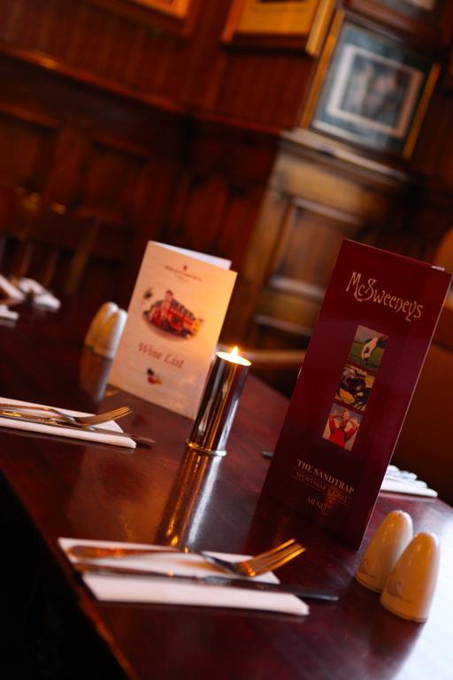 Mcsweeney Arms Hotel Killarney Exteriér fotografie