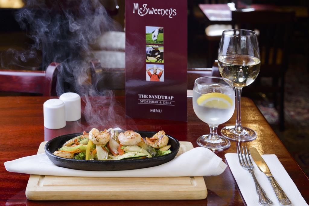 Mcsweeney Arms Hotel Killarney Exteriér fotografie