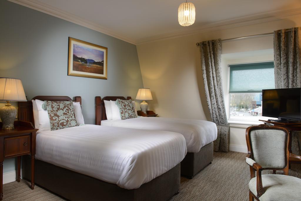 Mcsweeney Arms Hotel Killarney Exteriér fotografie