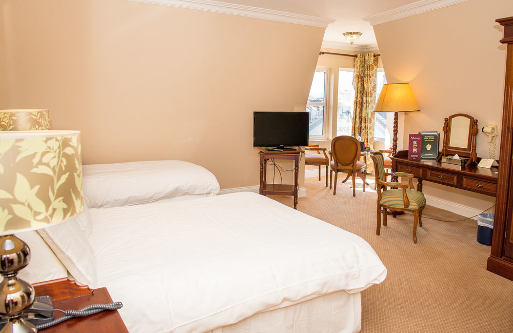 Mcsweeney Arms Hotel Killarney Exteriér fotografie