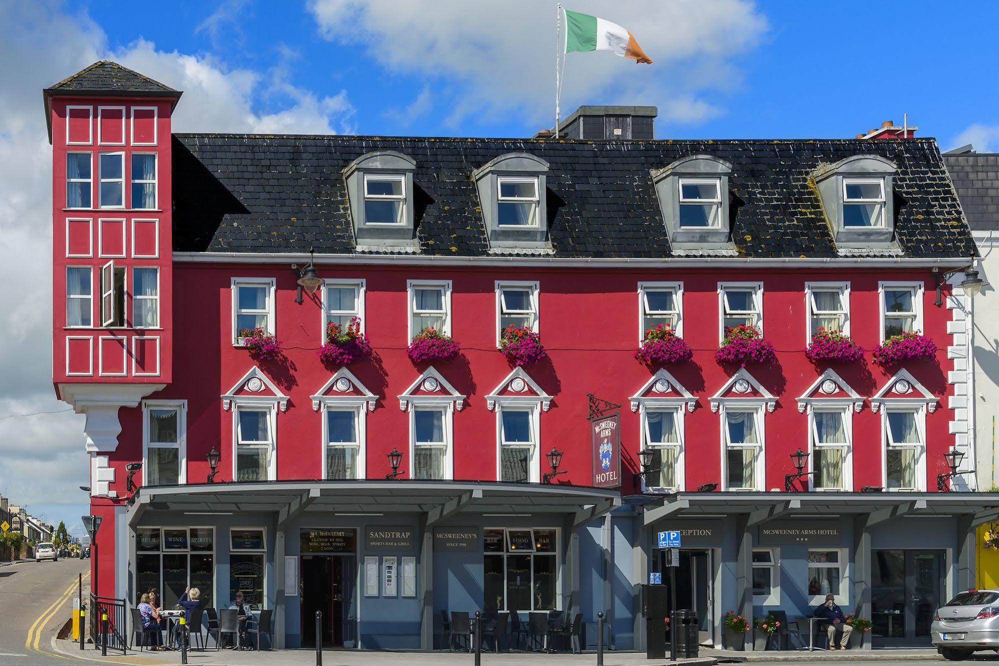 Mcsweeney Arms Hotel Killarney Exteriér fotografie