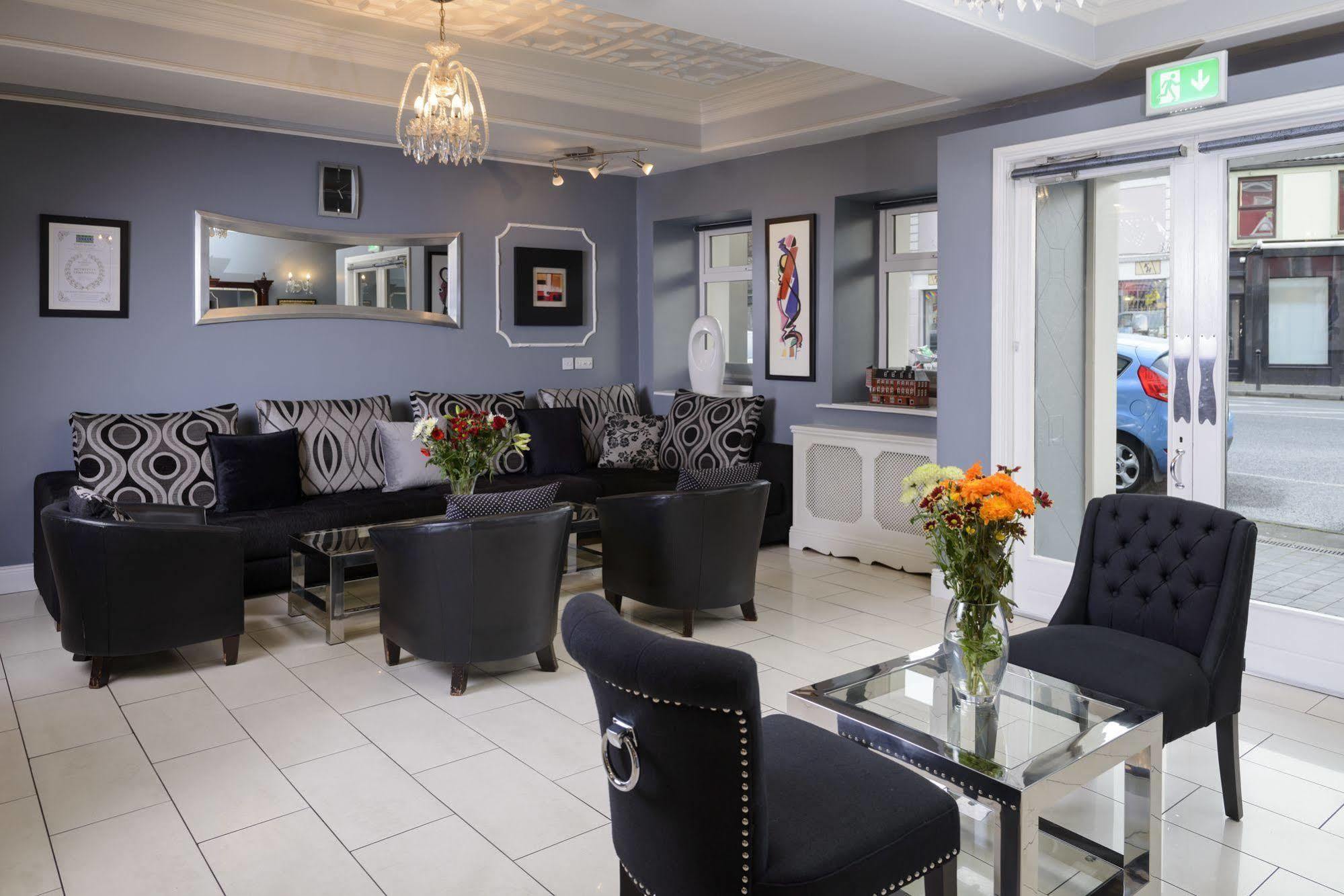 Mcsweeney Arms Hotel Killarney Exteriér fotografie