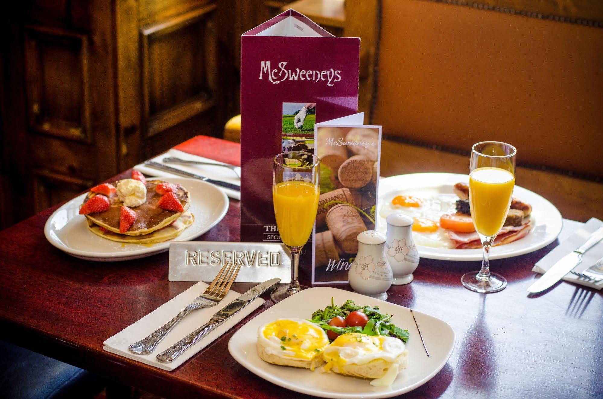 Mcsweeney Arms Hotel Killarney Exteriér fotografie