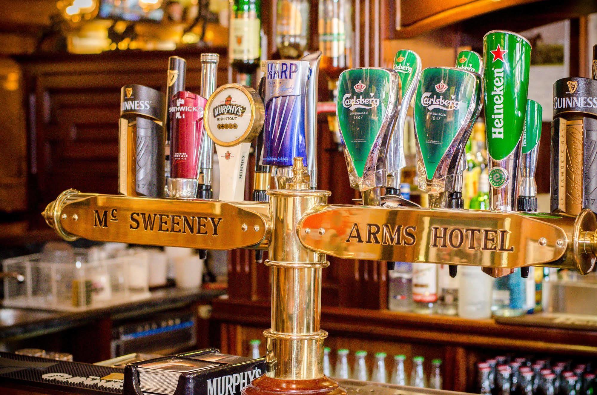 Mcsweeney Arms Hotel Killarney Exteriér fotografie